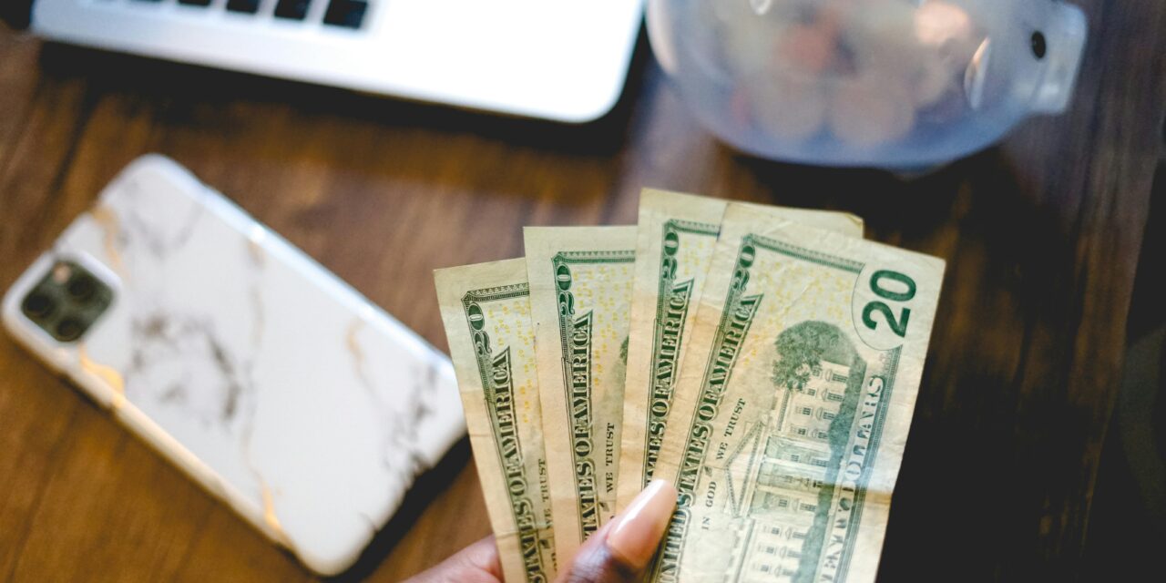 Mastering Money: Expert Tips on Budgeting for Young Professionals