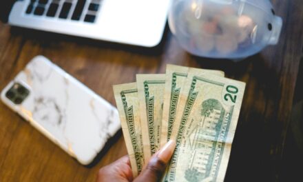 Mastering Money: Expert Tips on Budgeting for Young Professionals